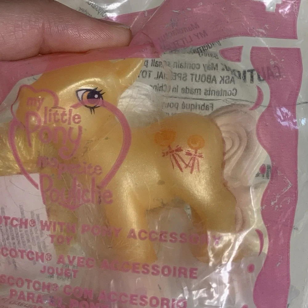 NEW 2005 McDonalds Happy Meal Toy My Little Pony Butterscotch #4 - SEALED
